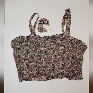 Japna Floral Crop Top and Scrunchie